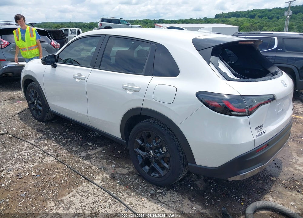 2025 HONDA HR-V VIN: 3CZRZ2H58SM738616