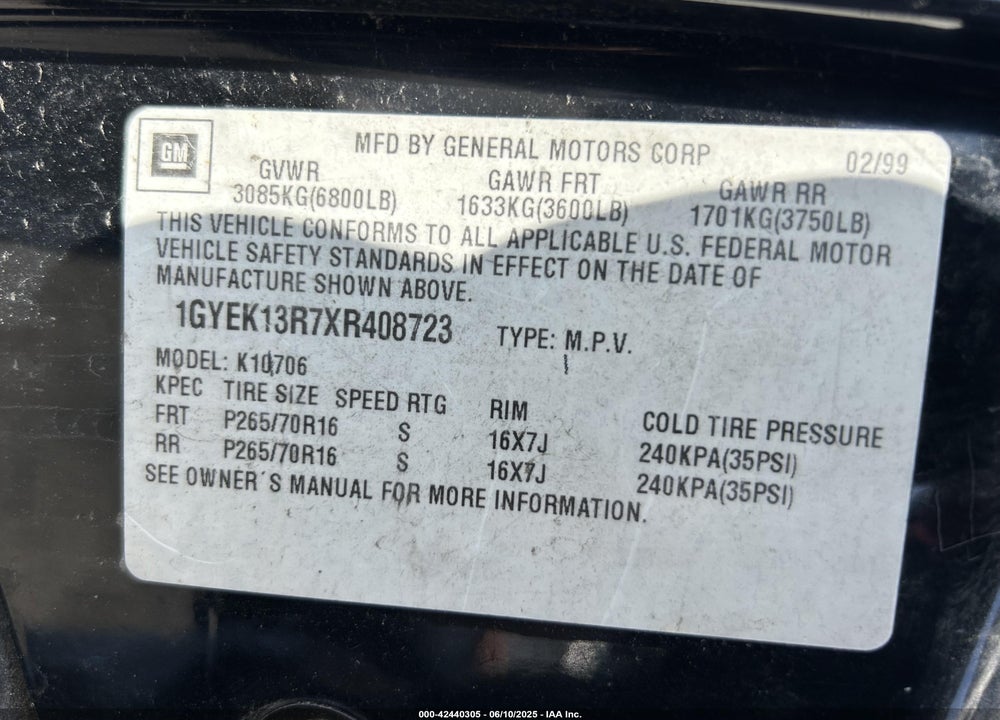 1999 CADILLAC ESCALADE STANDARD VIN: 1GYEK13R7XR408723