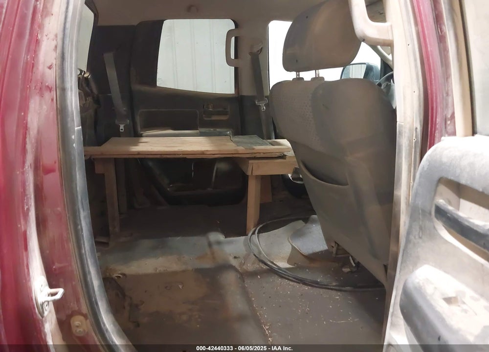 2010 TOYOTA TUNDRA VIN: 5TFUW5F15AX120866