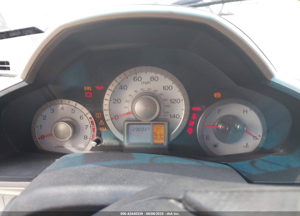 2011 HONDA PILOT VIN: 5FNYF3H61BB051751