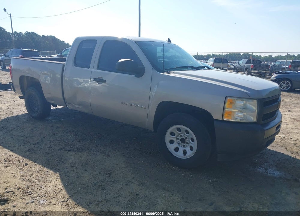 2009 CHEVROLET SILVERADO 1500 WORK TRUCK VIN: 1GCEC19X69Z199390