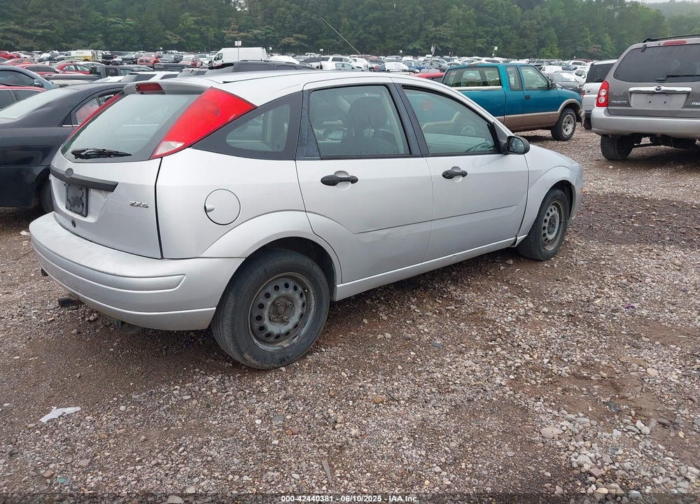 2006 FORD FOCUS VIN: 1FAFP37N26W157744