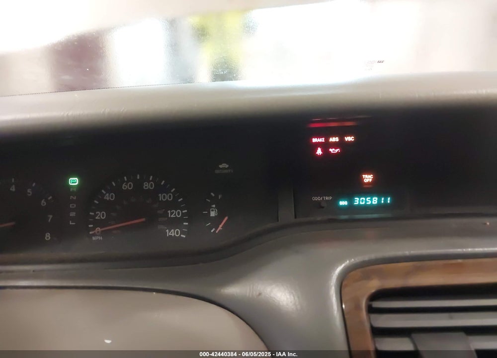 2003 TOYOTA AVALON XLS VIN: 4T1BF28B13U273482