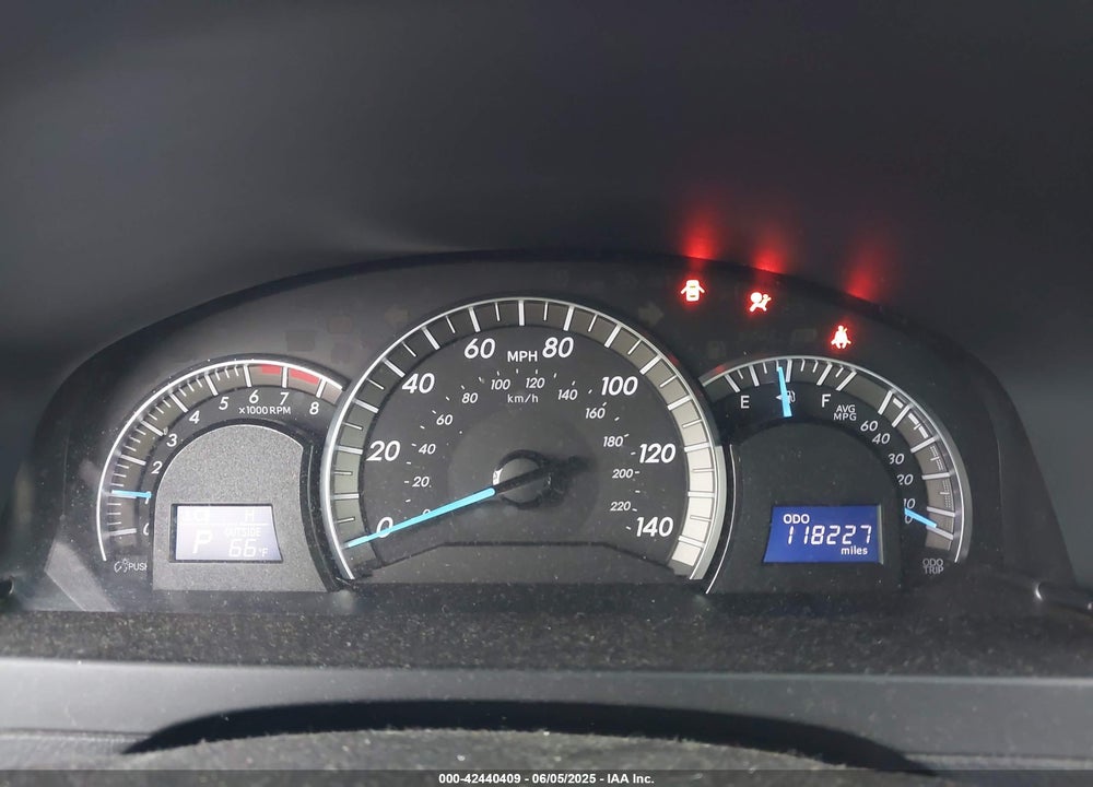 2014 TOYOTA CAMRY SE VIN: 4T1BF1FK0EU344817