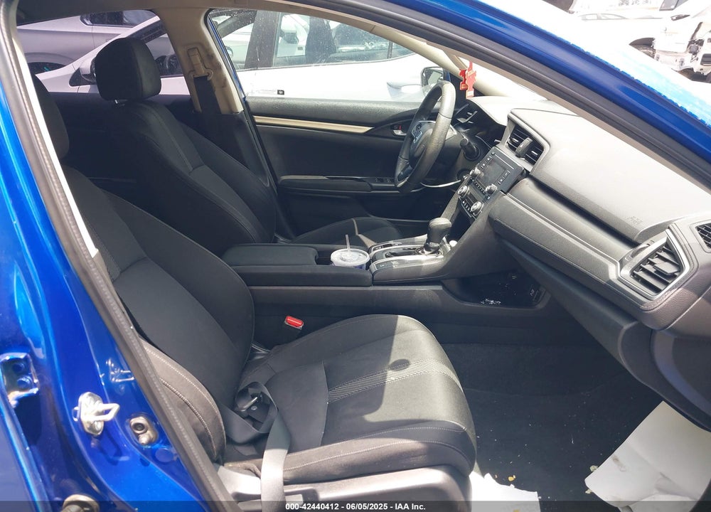 2017 HONDA CIVIC VIN: 2HGFC2F54HH519576