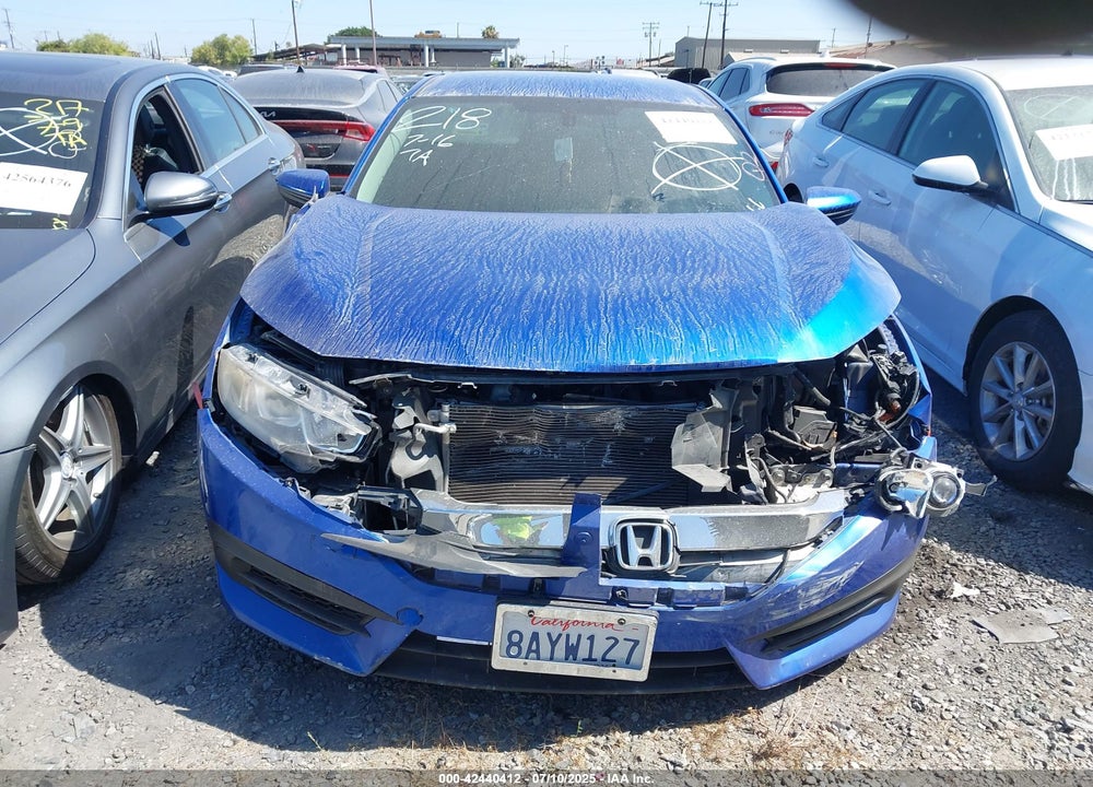 2017 HONDA CIVIC VIN: 2HGFC2F54HH519576