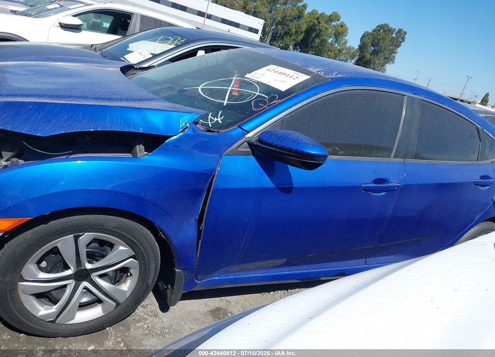 2017 HONDA CIVIC VIN: 2HGFC2F54HH519576