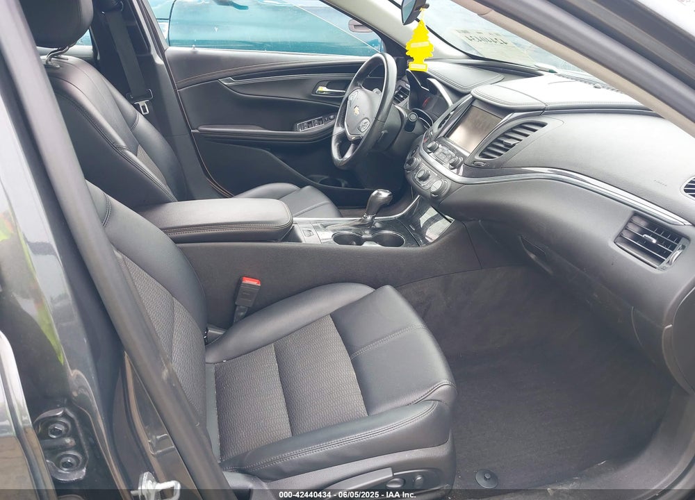 2019 CHEVROLET IMPALA VIN: 2G11Z5S38K9162202