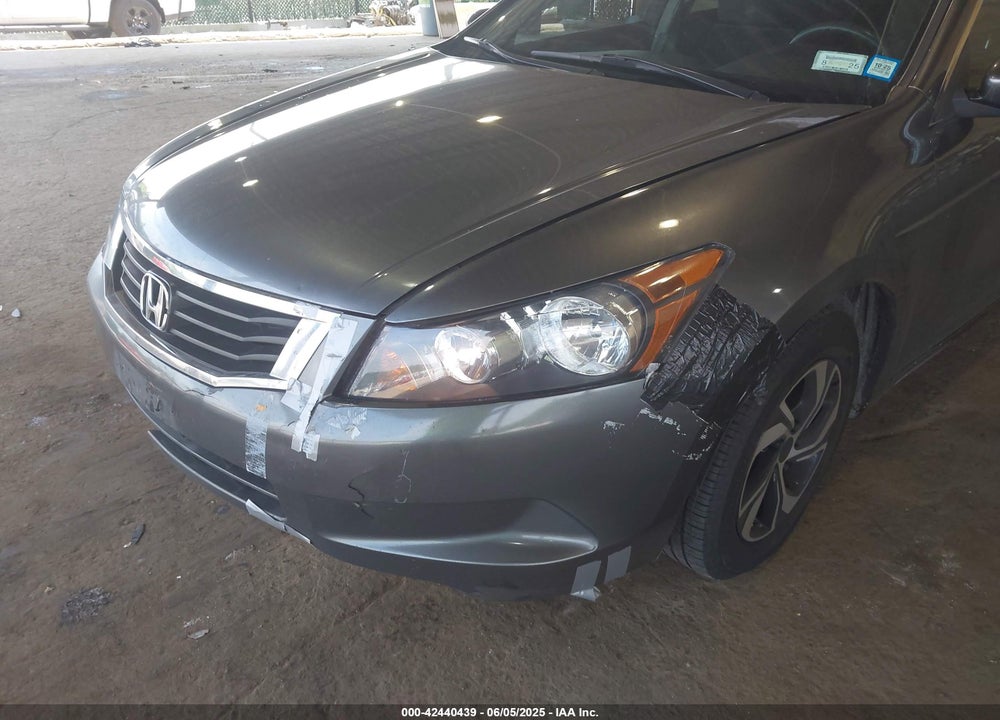 2010 HONDA ACCORD VIN: 1HGCP2F30AA175979