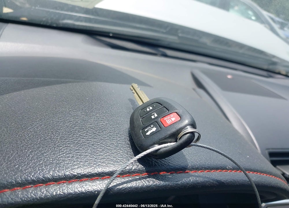 2017 TOYOTA CAMRY VIN: 4T1BF1FK6HU351016