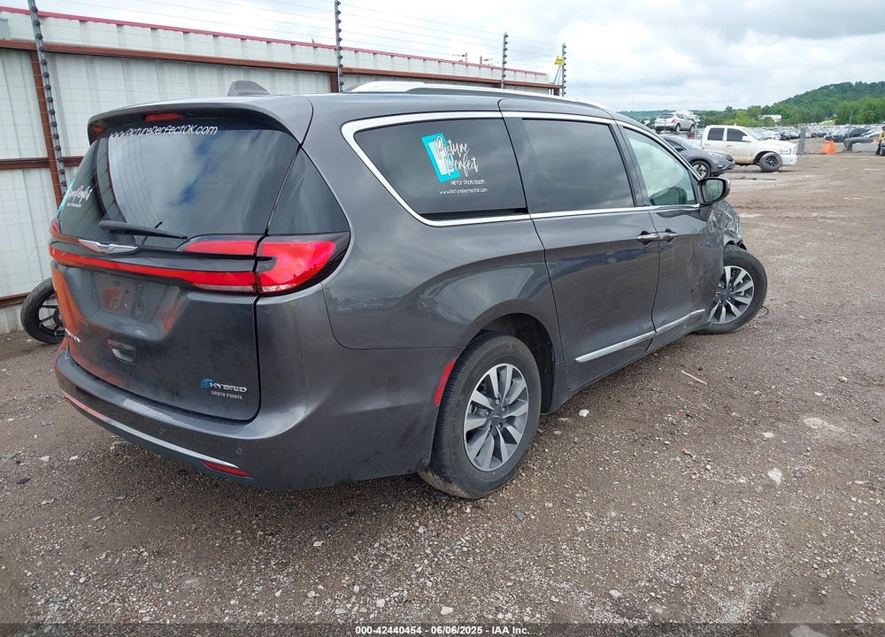2021 CHRYSLER PACIFICA HYBRID LIMITED VIN: 2C4RC1S7XMR536528