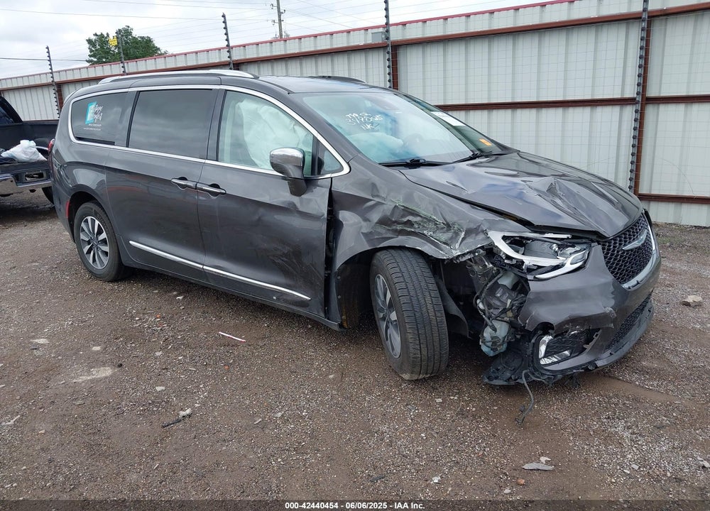 2021 CHRYSLER PACIFICA HYBRID LIMITED VIN: 2C4RC1S7XMR536528