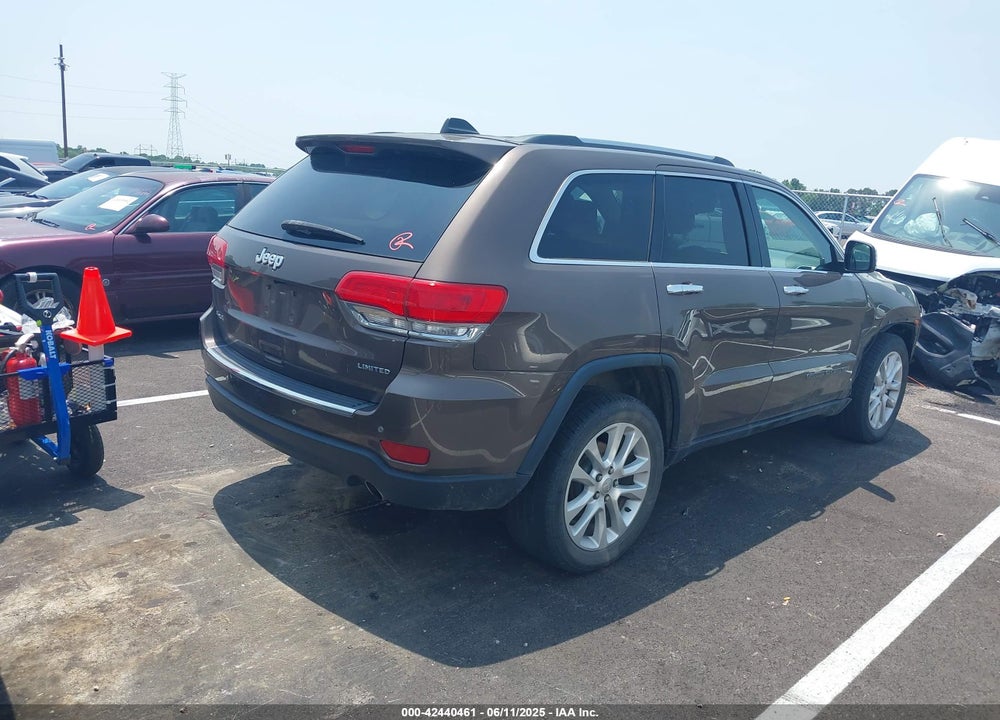 2017 CHEROKEE JEEP GRAND  LIMITED 4X4 VIN: 1C4RJFBG5HC837032