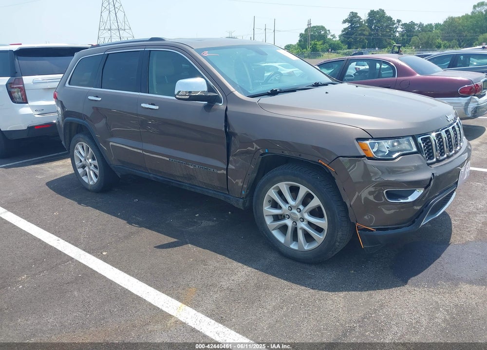 2017 CHEROKEE JEEP GRAND  LIMITED 4X4 VIN: 1C4RJFBG5HC837032