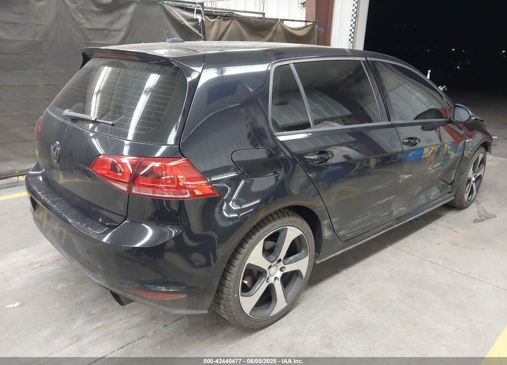 2017 VOLKSWAGEN GOLF GTI AUTOBAHN 4-DOOR/S 4-DOOR/SE 4-DOOR/SPORT 4-DOOR VIN: 3VW5T7AU9HM018932
