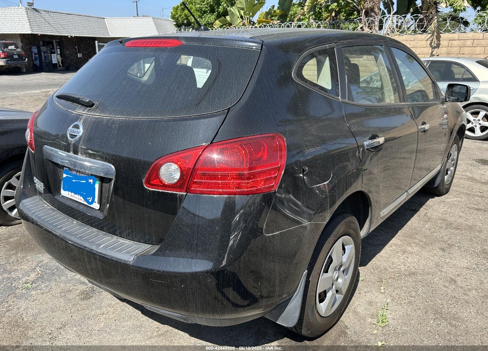 2014 NISSAN ROGUE SELECT S VIN: JN8AS5MT5EW618813