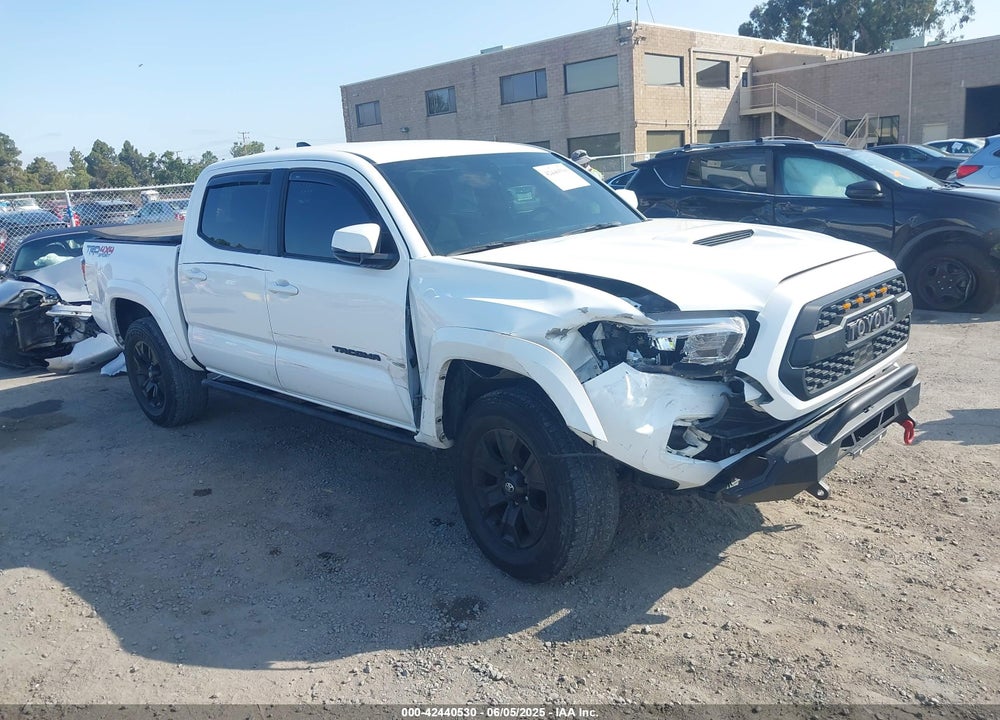 2022 TOYOTA TACOMA VIN: 3TMCZ5AN1NM470911
