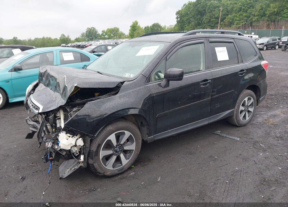 2017 SUBARU FORESTER 2.5I PREMIUM VIN: JF2SJAECXHH519862