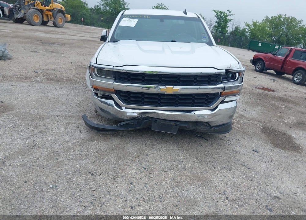 2018 CHEVROLET SILVERADO 1500 1LT VIN: 1GCVKREC6JZ279880