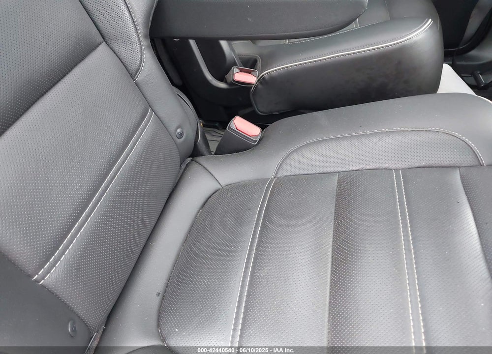 2017 GMC ACADIA VIN: 1GKKNPLS6HZ311086