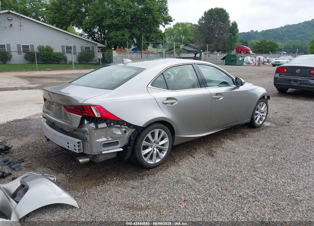 2016 LEXUS IS200T VIN: JTHBA1D20G5015102