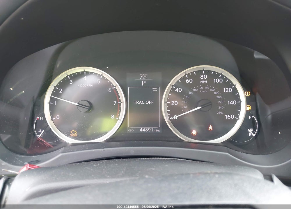 2016 LEXUS IS200T VIN: JTHBA1D20G5015102