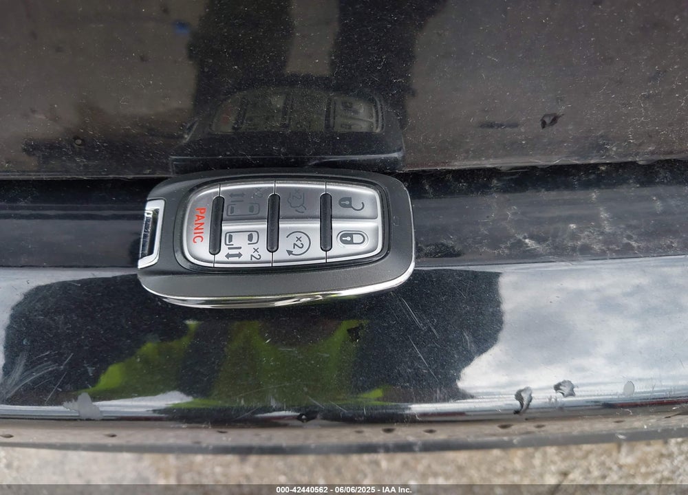 2022 CHRYSLER PACIFICA LIMITED VIN: 2C4RC1GG7NR129373