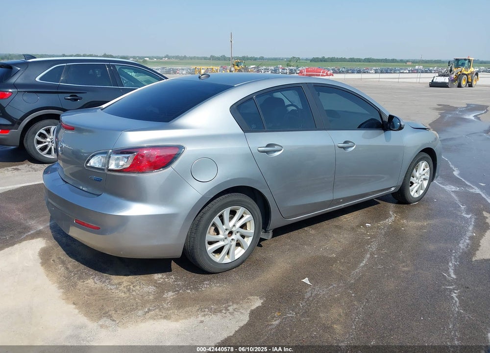 2012 MAZDA 3 I GRAND TOURING VIN: JM1BL1W78C1672705
