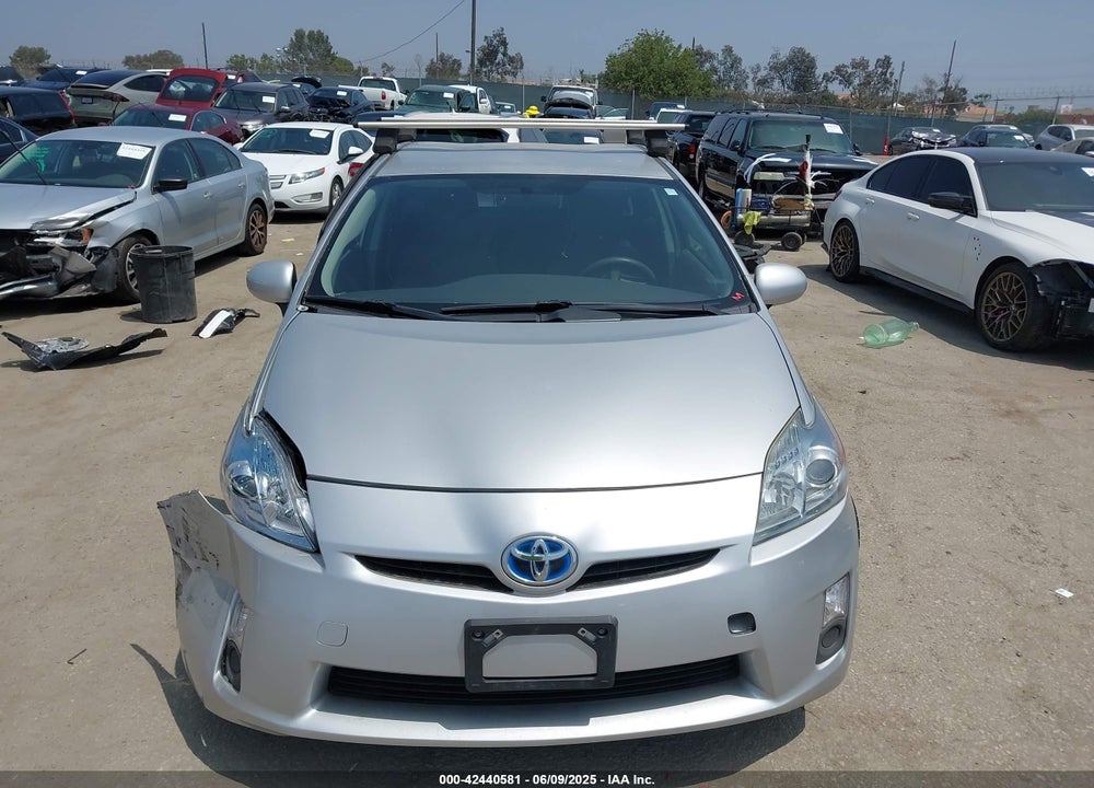 2011 TOYOTA PRIUS THREE VIN: JTDKN3DU2B0282346
