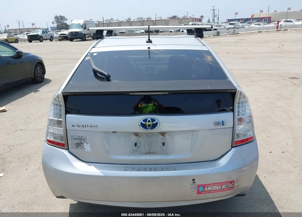 2011 TOYOTA PRIUS THREE VIN: JTDKN3DU2B0282346