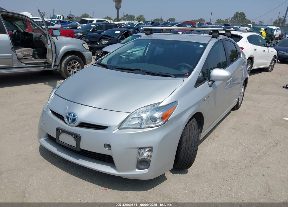 2011 TOYOTA PRIUS THREE VIN: JTDKN3DU2B0282346
