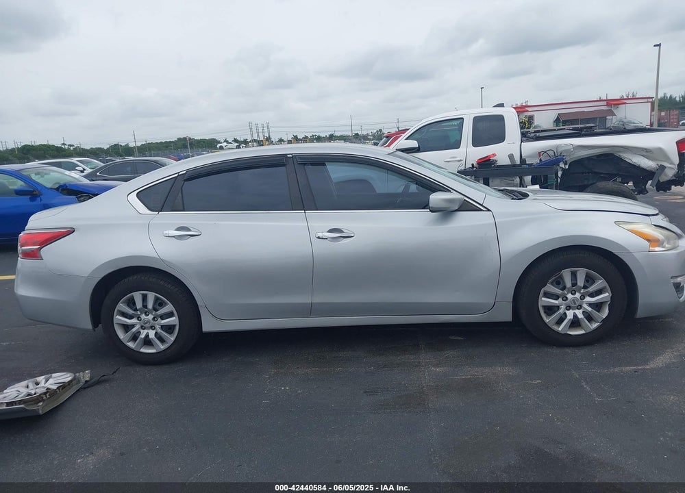 2015 NISSAN ALTIMA VIN: 1N4AL3AP1FN383893