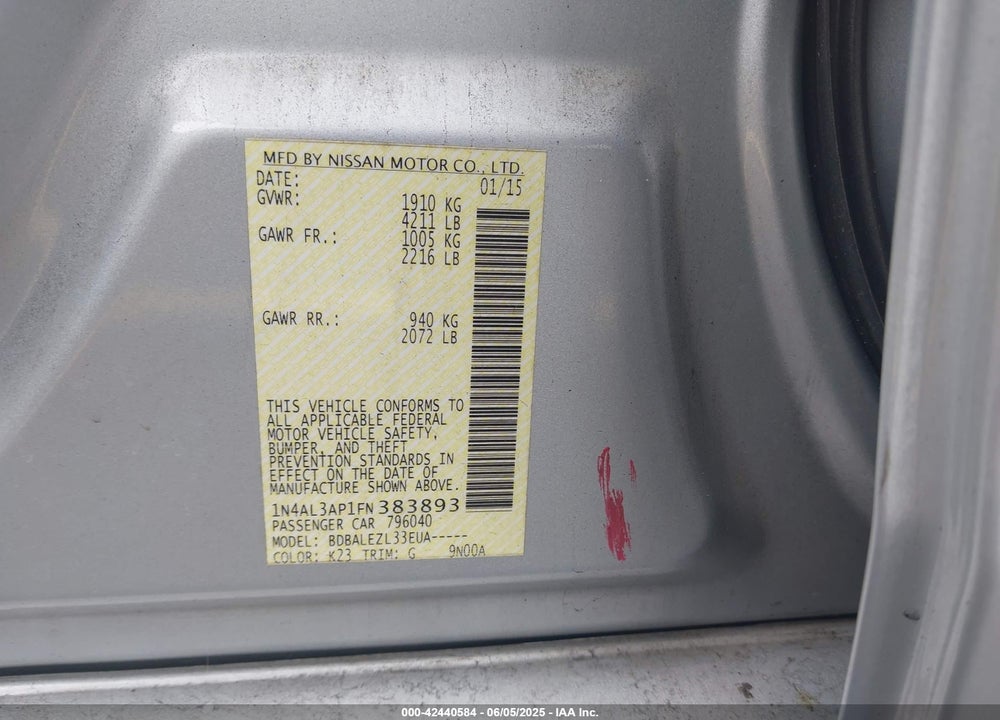 2015 NISSAN ALTIMA VIN: 1N4AL3AP1FN383893