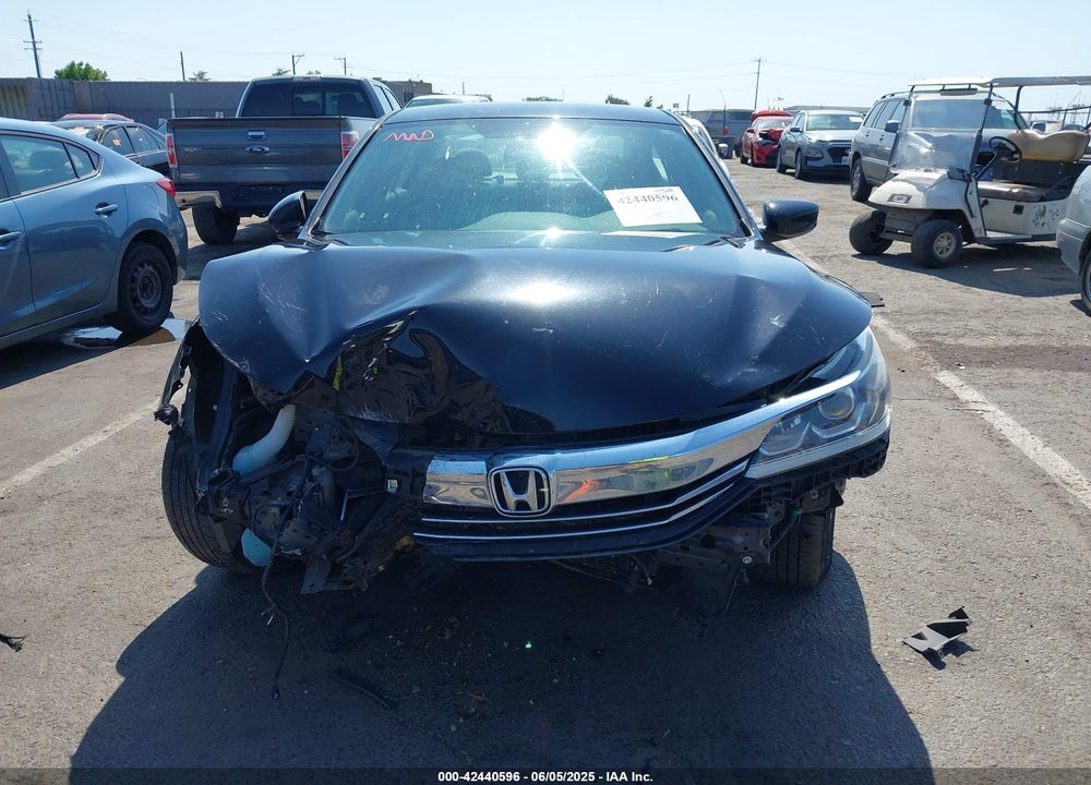 2017 HONDA ACCORD LX VIN: 1HGCR2F32HA181397