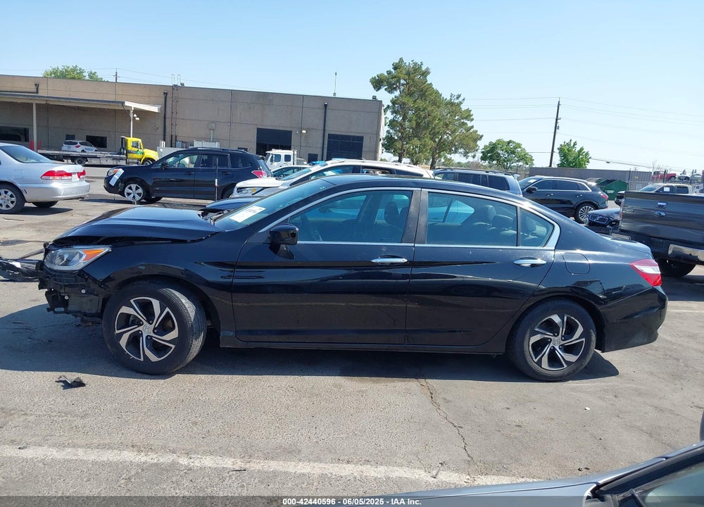 2017 HONDA ACCORD LX VIN: 1HGCR2F32HA181397