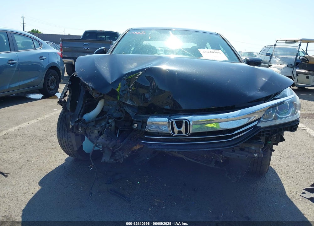 2017 HONDA ACCORD LX VIN: 1HGCR2F32HA181397