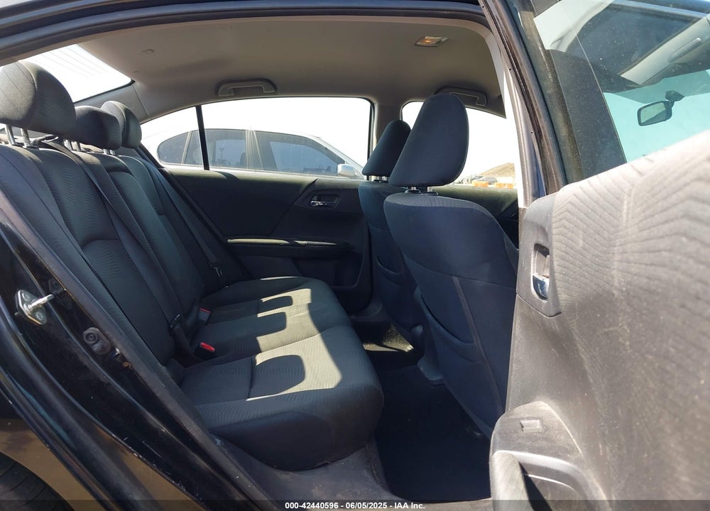 2017 HONDA ACCORD LX VIN: 1HGCR2F32HA181397