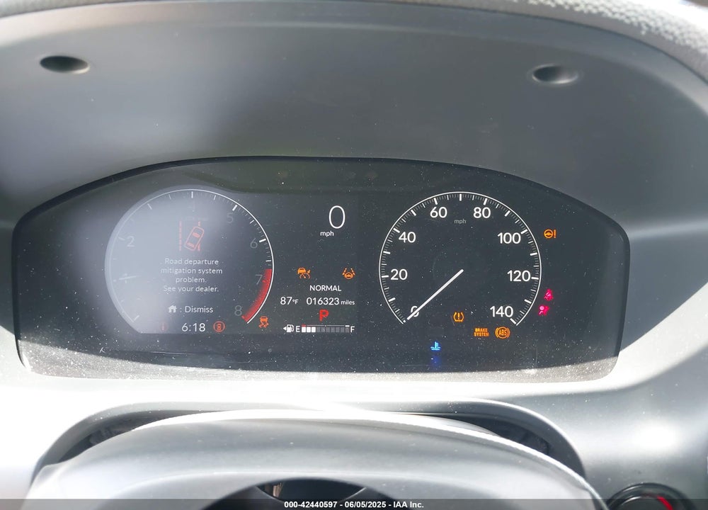 2024 HONDA HR-V VIN: 3CZRZ1H33RM739725