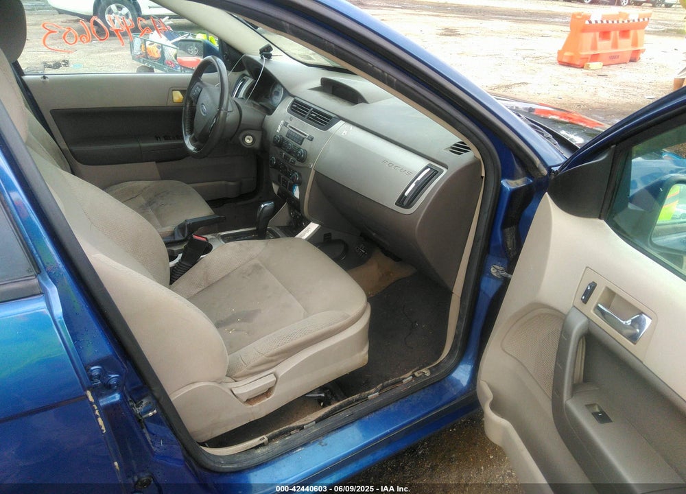 2009 FORD FOCUS VIN: 1FAHP36N69W155025