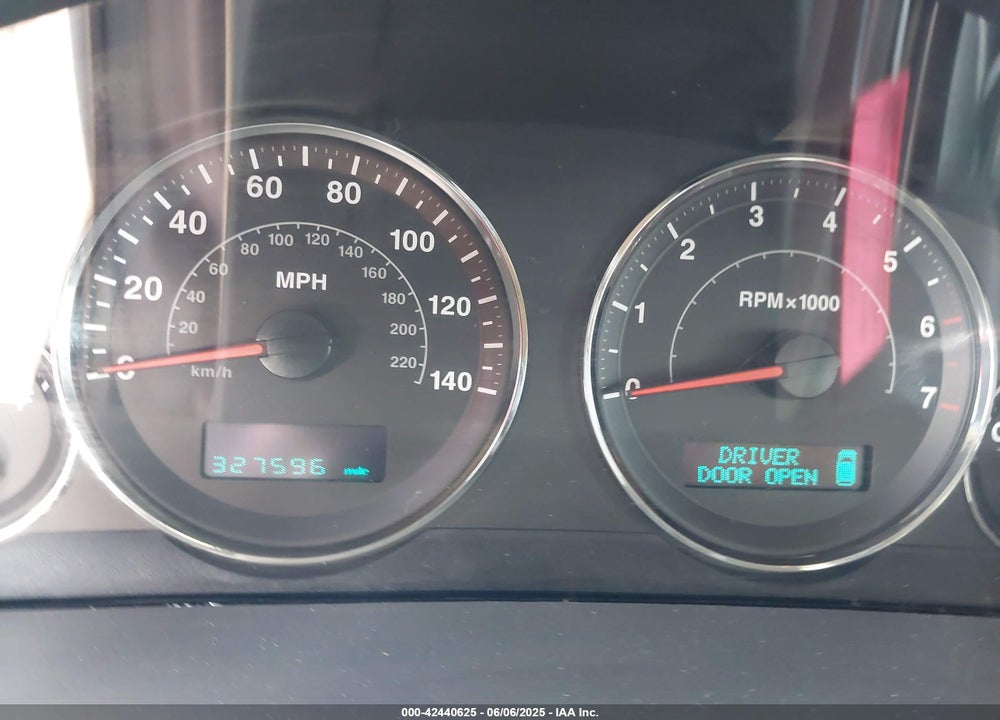 2005 JEEP GRAND CHEROKEE LIMITED VIN: 1J4HR58275C730063