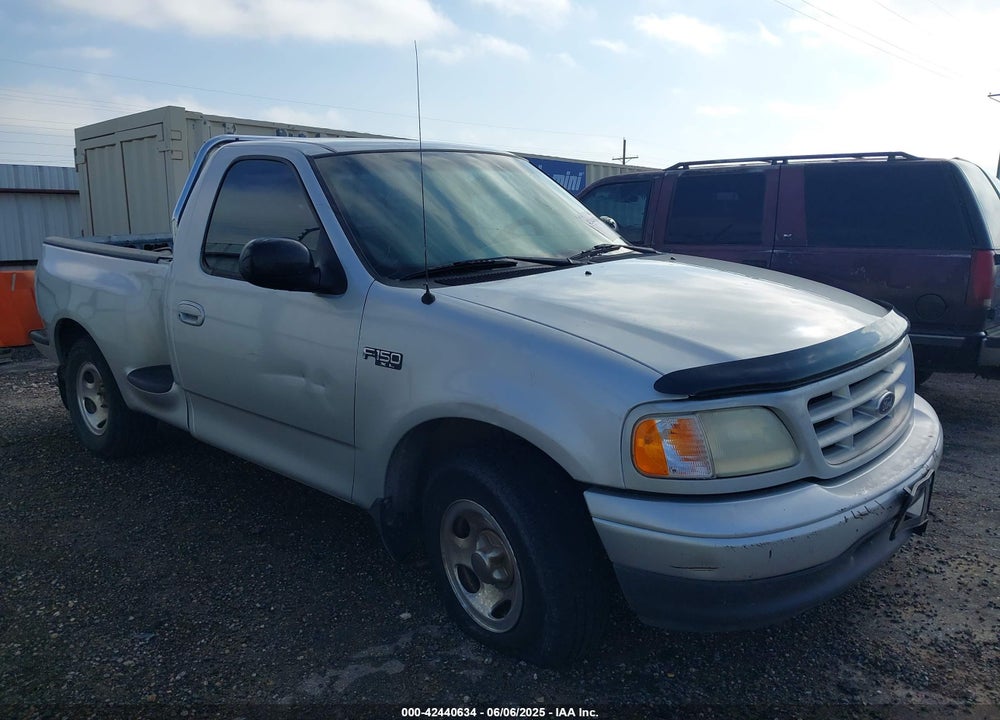 2000 FORD F-150 XL/XLT VIN: 1FTZF0727YKA60502