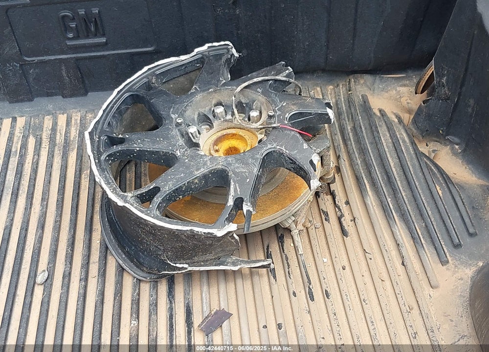 2014 CHEVROLET SILVERADO 1500 VIN: 1GCNCPEH0EZ172178