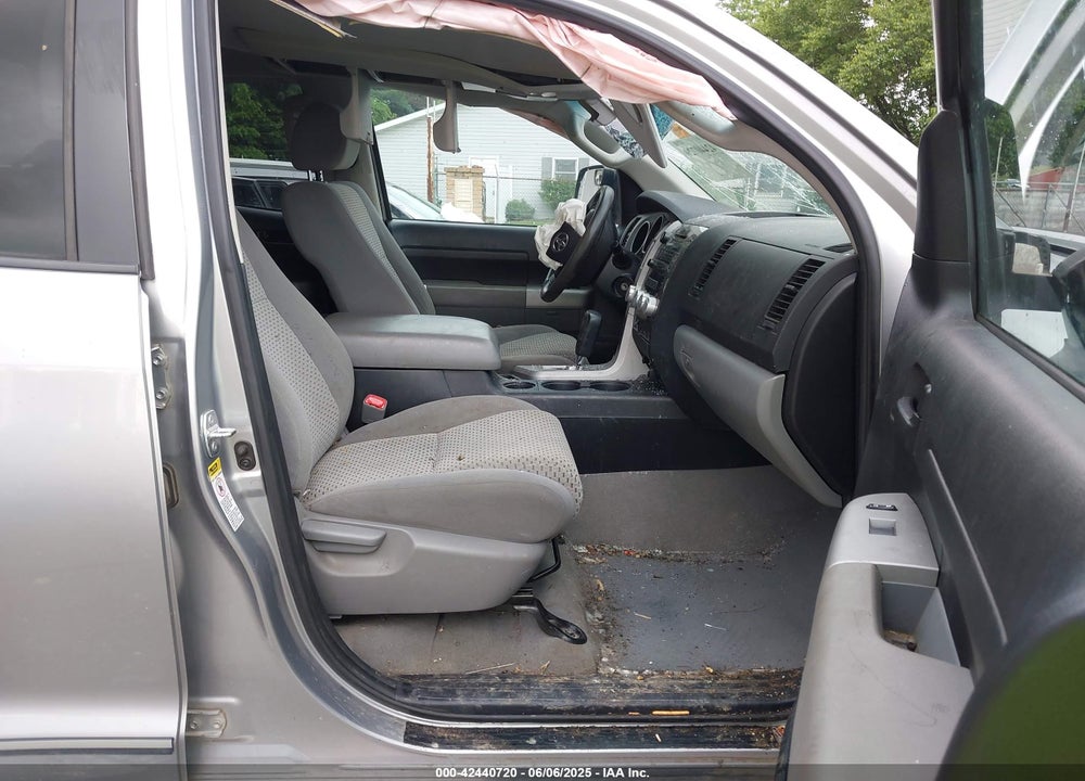 2007 TOYOTA TUNDRA VIN: 5TFBT54177X005813