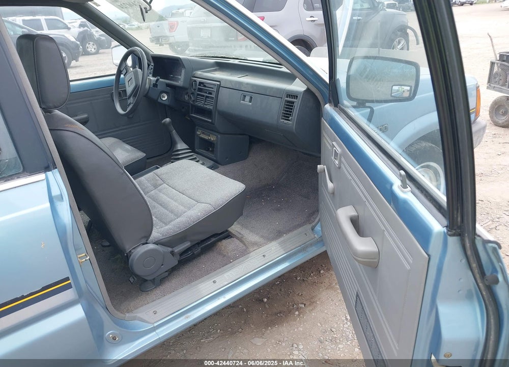 1987 MAZDA B2200 VIN: JM2UF3130H0192683
