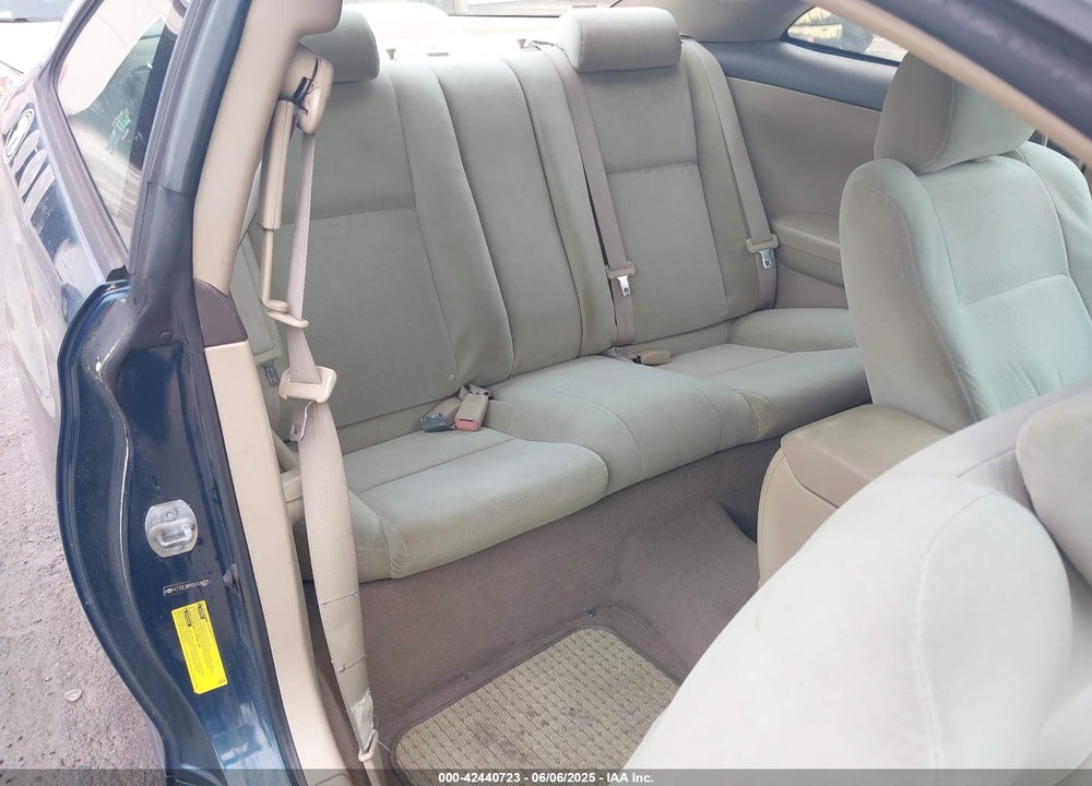 2005 TOYOTA CAMRY SOLARA SE VIN: 4T1CE38P65U504825