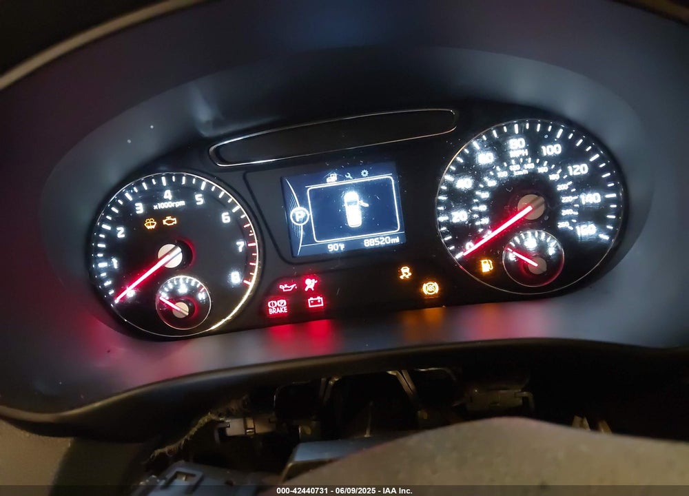 2017 KIA SORENTO VIN: 5XYPG4A38HG215755