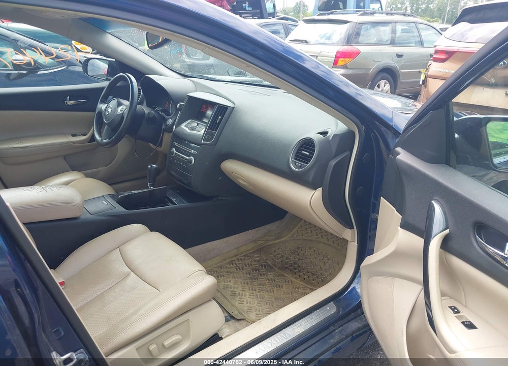 2012 NISSAN MAXIMA VIN: 1N4AA5AP8CC837548