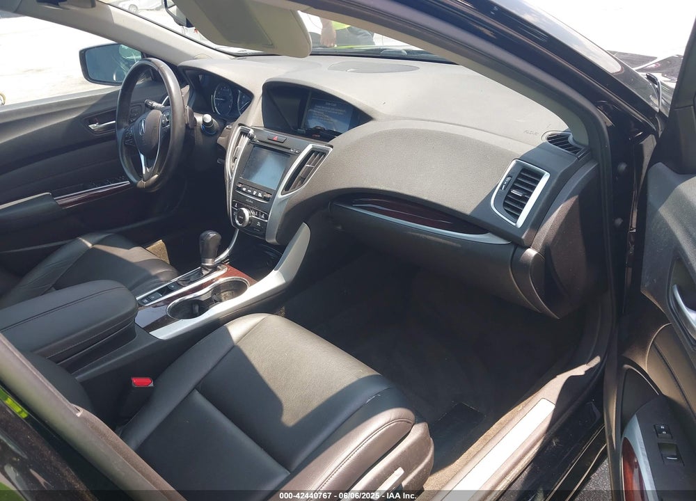 2015 ACURA TLX VIN: 19UUB1F32FA017177