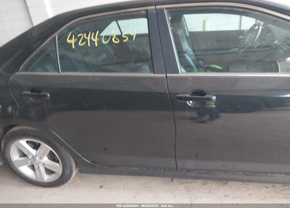 2013 TOYOTA CAMRY VIN: 4T1BF1FK6DU262718