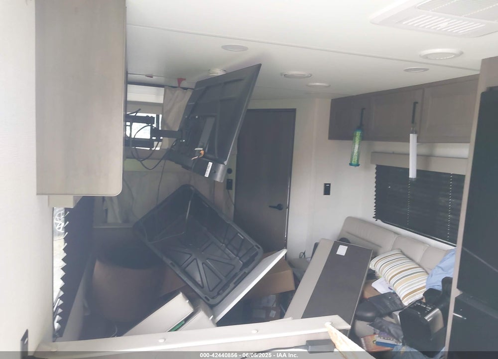 2025 GRAND DESIGN TRAILER VIN: 573TT3027S8834495